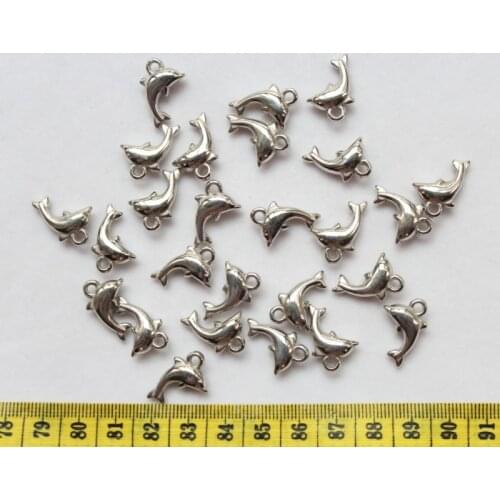 500pcs Silver tone Dolphin Beads Charm Pendants 18mm