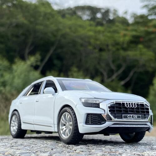 New 1:32 Toy Car AUDI Q8 SUV Toy Alloy Car Diecasts & Toy Vehicles Car Model Miniature Scale Model Car Toys For Childrens Gifts