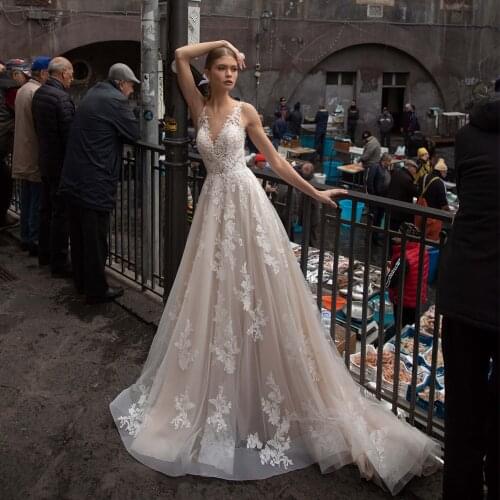 Robe De Mariee Dubai white Wedding Dress Luxury Appliques Lace Wedding Gown Custom Made Dresses Wedding Vestidos De Novia 2021