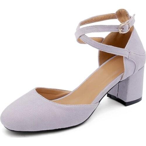 2018 spring cross buckle with heel with square head wild size code 32-43 hollow sandals 1838