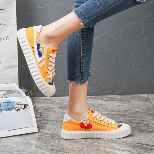Women Casual Shoes INS Fashion New Female Yellow Cartoon Animation Vulcanized Sneakers Lace Up Canvas Shoes Woman Dropshipping