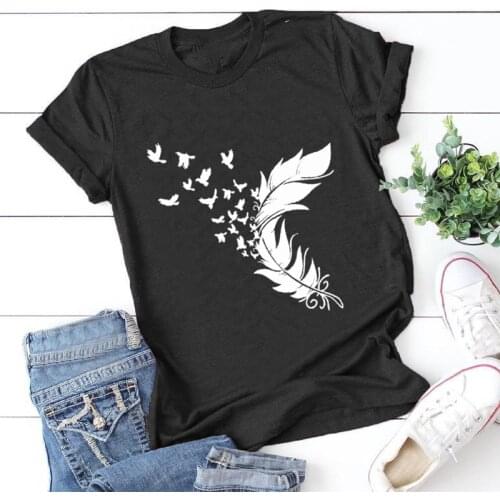 Feather Birds Plus Size T-shirt Fashion Casual Women Short Sleeve Graphic Harajuku Tshirt Aesthetic Summer Art Y2k Tops Tees