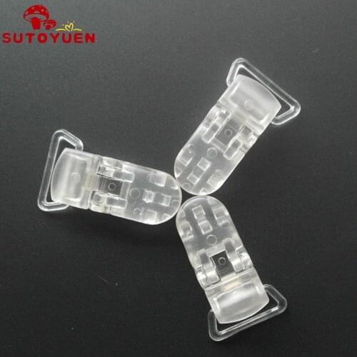 Free Shipping 20pcs/Lot D shape Clear Color Plastic Pacifier Clips,Plastic Clamp,Soother / Dummy / Suspender Clip for 20mm