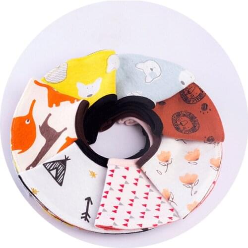 Baby Saliva Towel 360 Degree Rotating Bib Four Seasons Universal Baby Bib Newborn Meal Pocket Unisex