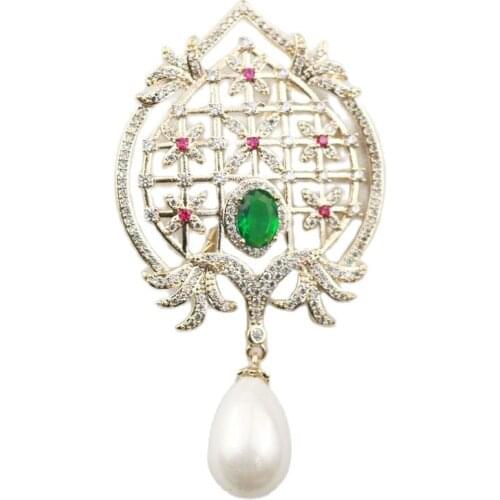 MADALENA SARARA AAAA Cubic Zirconia Inlaid Vintage Royal Style Brooch Pin For Women Jewelry MD1423