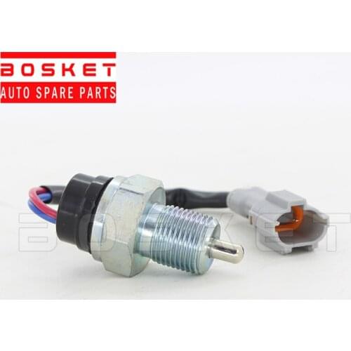 Reverse Lamp Switch Suitable for ISUZU CXZ81 10PE1 1-82440082-0 1824400820