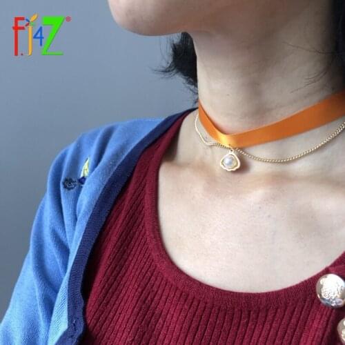 F.J4Z Hot Seashell Choker Necklace for Women Baroque Alloy Conches Simulated Pearl Charms Silk Collars Jewelry Wholesale