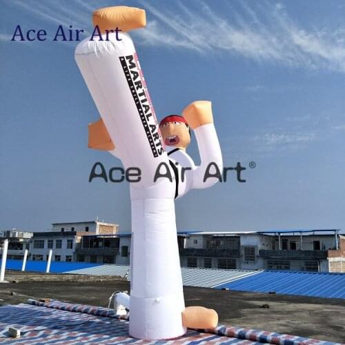 Hot sale 3m H giant cartoon character replica inflatable taekwondo man inflatable karate man for martial arts games