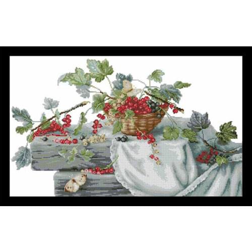 Red cherries on a wooden board counted 11CT 14CT 18CT Cross Stitch Set DIY Cross-stitch Kit Embroidery Needlework Home Decor