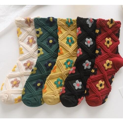 New Autumn And Winter Fashion Womens Stockings College Style Personality Flower Series Trendy Cotton Ladies Funny Socks