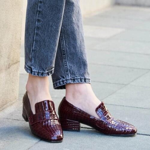 Mio Gusto Brand Maddy Green Color High Quality Crocodile Patterned 3Cm Low Heel Women 's Shoes , shoes for women 2020 , designer shoes , ladies flat shoes