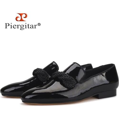 Piergitar 2019 New Black and Navy patent leather men loafers with black string Handmade Party and Banquet mens smoking slippers