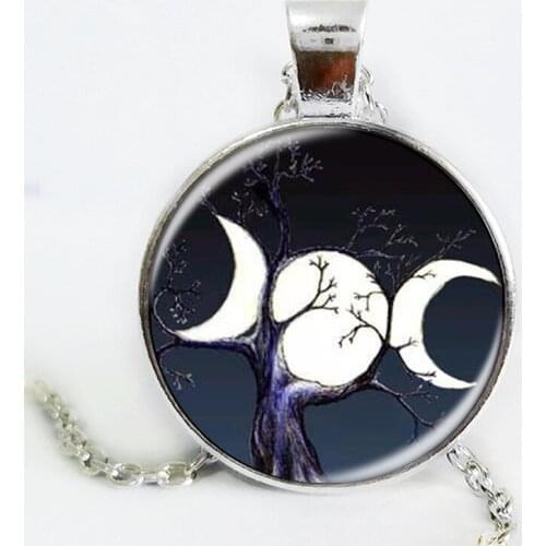 NEWEST Triple Moon Goddess pendant Wiccan jewelry Moon Goddess witch necklaces glass dome choker necklace moon jewellery