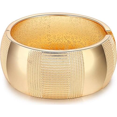ORNAPEADIA Popular Fashion Bracelet for Women Retro Minimalist Drum Shaped Embossed Bracelet Wave Pattern Broad Edge Gold Plated