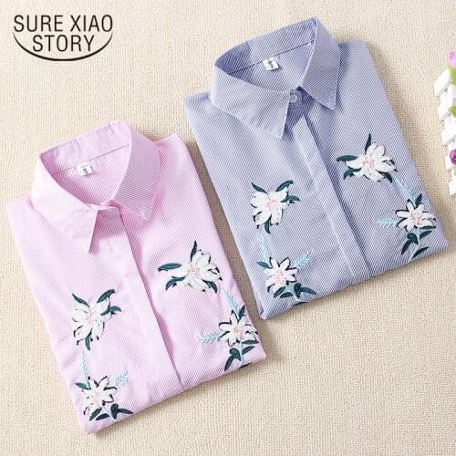 Fashion Women Shirts 2019 Long Sleeve Casual Women Tops Office Lady Embroidery Floral Turn-down Collar Women Clothing 5140 50