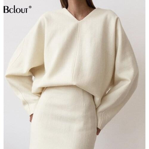 Bclout Brown Fashion Pullover Shirt Elegant Woolen Cloth Women Blouse Autumn Winter Batwing Sleeve V Neck Casual Ladies Tops