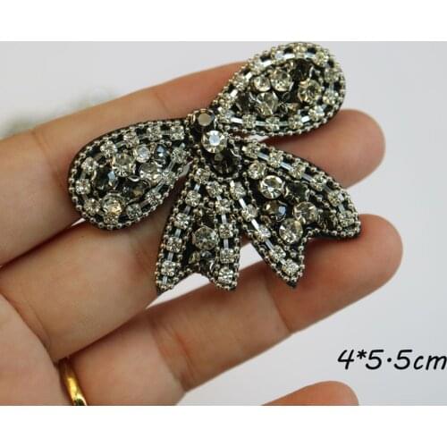 3pc/lot bowtie Rhinestone beaded patches for Clothing bow-knot parches Sew on Sequins Applique decorative parches bordados para
