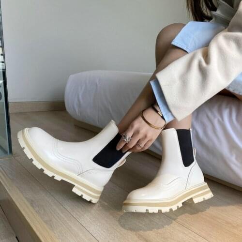 Fashion Boots Autumn Winter 2021 Genuine Leather Elastic Band Motorcycle Boots Classic Design Party Basic Shoes Woman