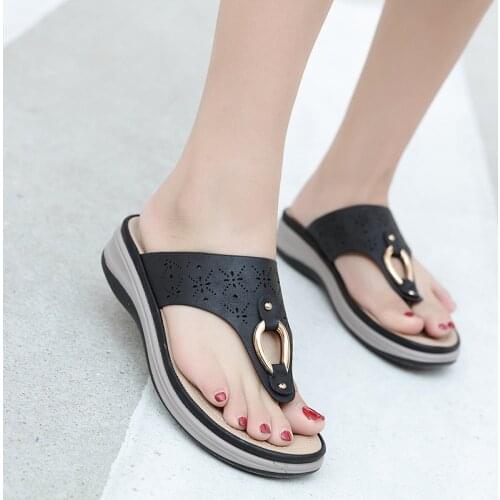 YUYAN HAPPY HOUR Women's Flip Flops