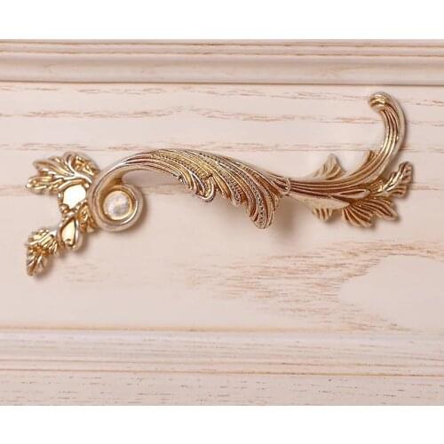 96/64MM European antique wardrobe handles Cabinet door handles Ancient silver carved drawer pull knobs 2.5/3.8"Furniture handles