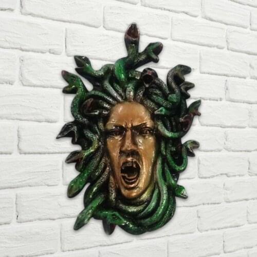 Medusa Head Of Snakes Resin Statue Gothic Wall Decor 3D Resin Decorative Figurine Plaque Hanging Sculpture Home Decoration