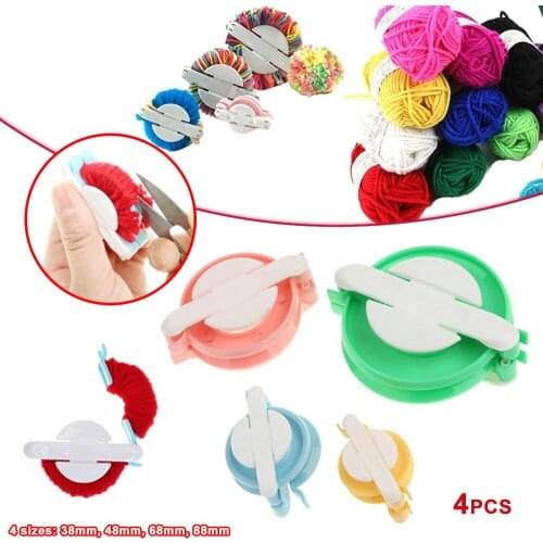 Kinitting Accessories 4Pcs/Set Portable DIY Needle Crafts Knitting Loom Kit 4 Size PomPom Maker Fluff Ball Weave Tools Plastic