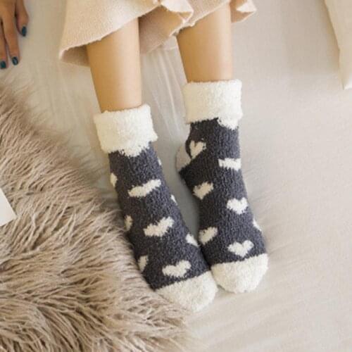 2019 1pair Cute Soft Women Girl Coral Fleece socks Heart Print Thermal Middle Tube Elastic Home Floor Socks Warm Winter socks