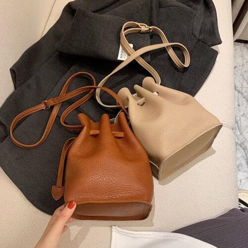 Casual Leather Bucket Drawstring Bag for Women 2021 New Shoulder Crossbody Bags High Quality Soft PU Luxury Designer Handbags