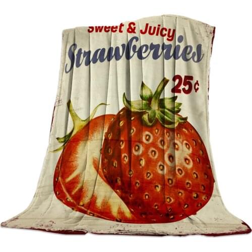 Rustic Fruit Strawberry Vintage Wood Grain Throw Blanket Portable Soft Sofa Blanket Warm Microfiber Flannel Blankets for Beds