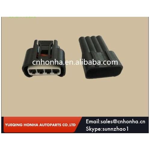 4 Way male and female Coil Plug Connector Kit 90980-11885 For IS200T Matrix Echo with Terminal Seals