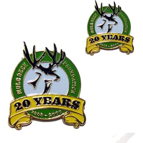 Low price gold plating badge hot sales stamping paint badges