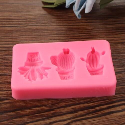 1PC Cactus Silicone Mold Candle Plaster 3 Hole Silicone Mold Plant Cactus Modeling Silicone DIY Mold Kitchen Household Tool
