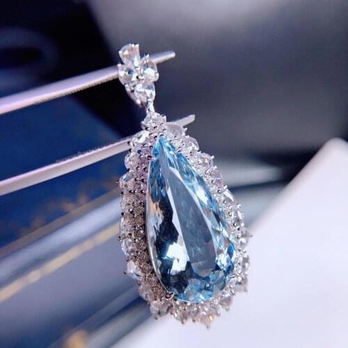 H1021 Fine Jewelry 18K White Gold AU750 Natural Blue Aquamarine 8.8ct Gemstones Diamonds Ladys Pendants for Women Necklace