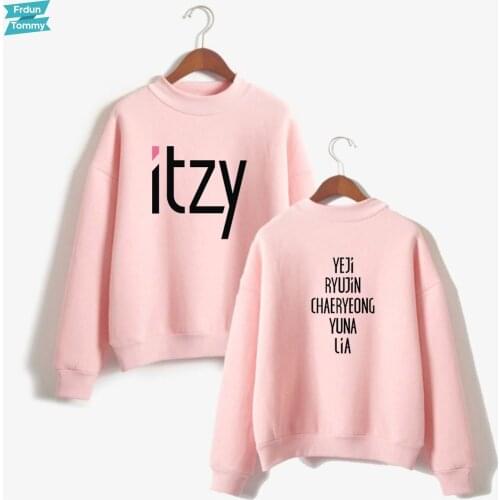 Fashion ITZY Print Turtleneck Pullover Women / Men Korean Wave Pink Pullover Hot Streetwear Long Sleeve Hip Hop Top Harajuku