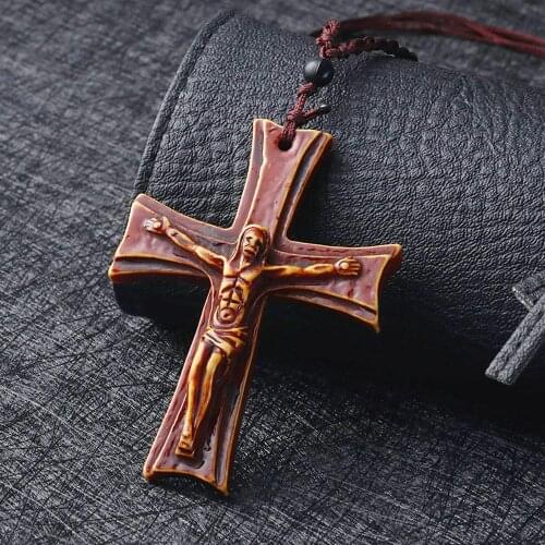 Men Catholic Necklaces Acrylic Red Cross Pendants Necklaces Religious Crucifix Jesus Jewelry Adjustable Rope Chains NC221