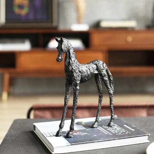 STANDING HORSE FIGURINES DECORATIVE ANIMALS DESKTOP GIFT METAL STATUE ORNAMENTS HOME DECORATION CASA LIVING ROOM ACCESSORIES