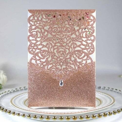 100 Piece/Lot) Pink Red Champagne Silver Glitter Laser Cut Pocket Wedding Party Invitation with Crystal and Envelope DIY Cards