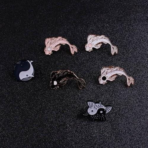 Animal Pins Cartoon Gold Pink Cod Fish Badges For Clothing Black And White Brooches Pins On Bags Packback Metal Badge Jewelry