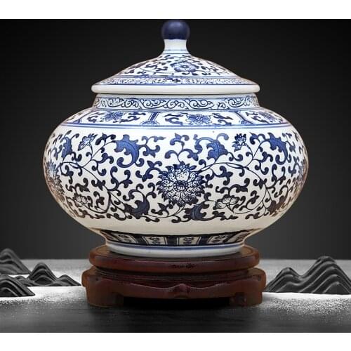 Antique Blue Flower Vine Winding Storage Jar with Lid Round Sealed Food Tea Can Container Countertop Bookcase Furnishings Decor