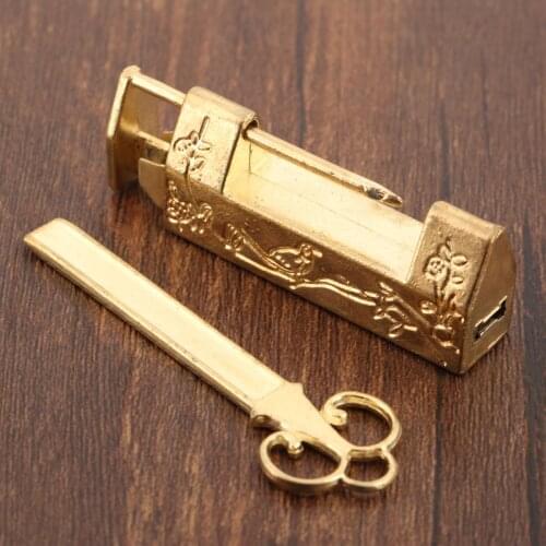 Antique Jewelry Wooden Box Padlock Vintage Gold Chinese Old Lock Retro Brass Padlock Suitcase Door Hardware Locks
