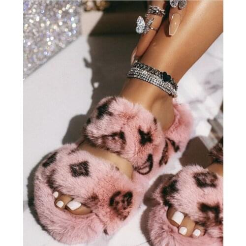 Winter Indoor Fur Slippers House Full Furry Soft Fluffy Plush Platform Flats Heel Non Slip Luxury Designer Shoes Casual Ladies