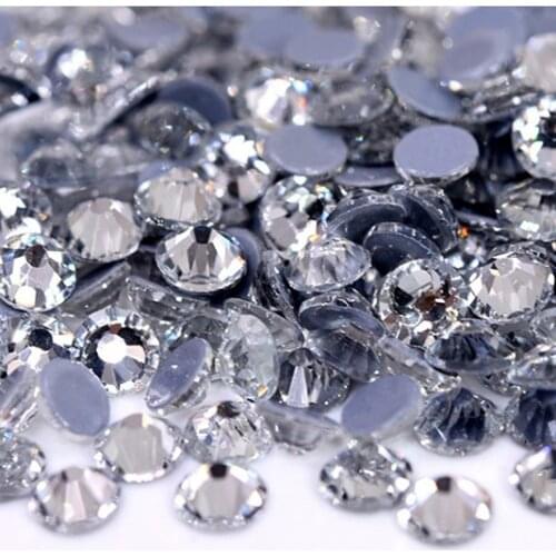 Upscale Clear Crystal Hot Fix Rhinestones Shiny Bling Crystals Strass Hotfix Iron on Rhinestones For Wedding Dress Dance Dress