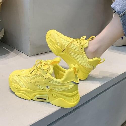 Spring Womens Vulcanized Shoes Lightweight Breathable White Sports Shoes Tennis Female Yellow Platform Sneakers Casual Shoes