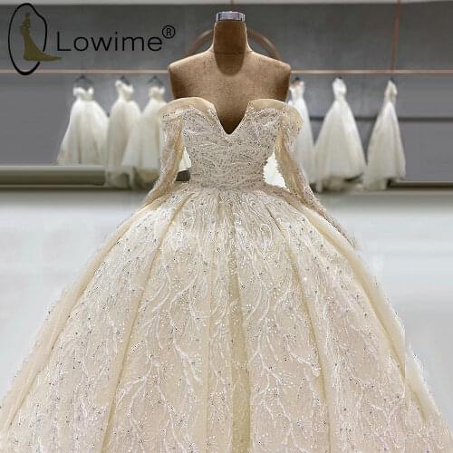 Off Shoulder Champagne Ball Gown Wedding Dresses Luxury Beading Long Sleeve Lace Bridal Gowns Vestido De Novias