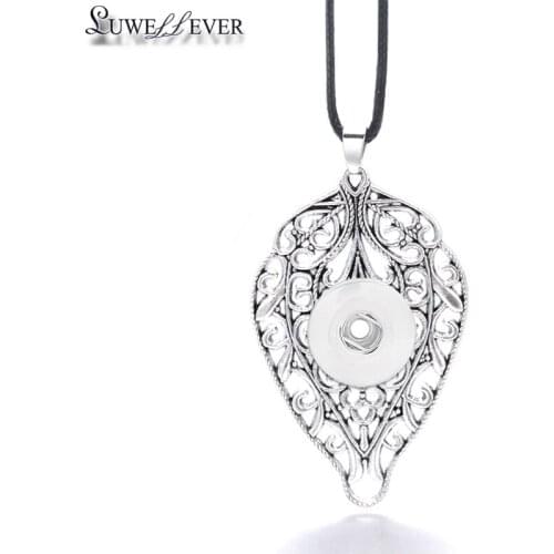 Hot Interchangeable Christmas Leaves Ginger Necklace 037 12mm 18mm Snap Button Pendant Necklace Charm Jewelry For Women Gift