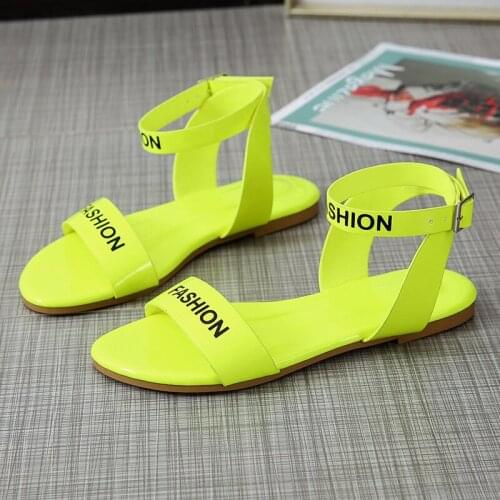 Womens Sandals Slippers 2020 New Summer Boho Ethnic Style Flat Shoes Women Sandals Womens Vacation Beach Shoes Sandales Femme