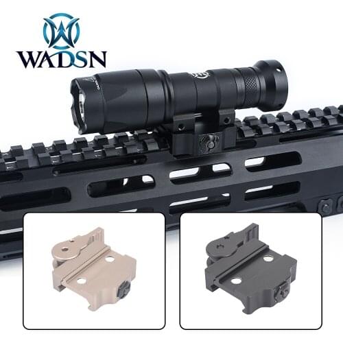 WADSN ADM QD Mount Flashlight For Surefir M300 M600 Shooting Scope Light Mounts fit 20mm Rail Weapon Light Accessory WEX631