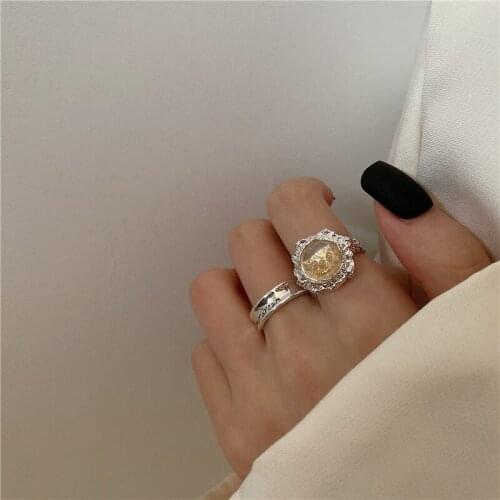 Luxury 2designs Letter Print Yellow Crystal Rings for Women Mujer Metal Pleated Adjustable Open Chunky Ring Vintage Jewelry