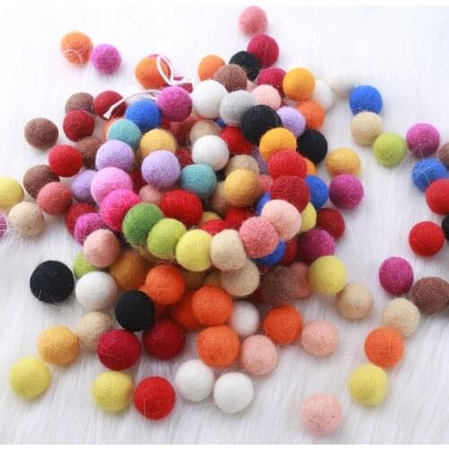 Felt Balls 2cm 20mm (7/8 inch) 500 Pieces Wool Felt Pom Poms Chunky Random Color Bubblegum Beads Mixed Color Make Ring Rattle