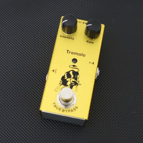 Electric Guitar Tremolo Pedal Intensity/Rate Knob DC 9V True Bypass Tremolo Effect Guitar Pedal Guitar Accessories